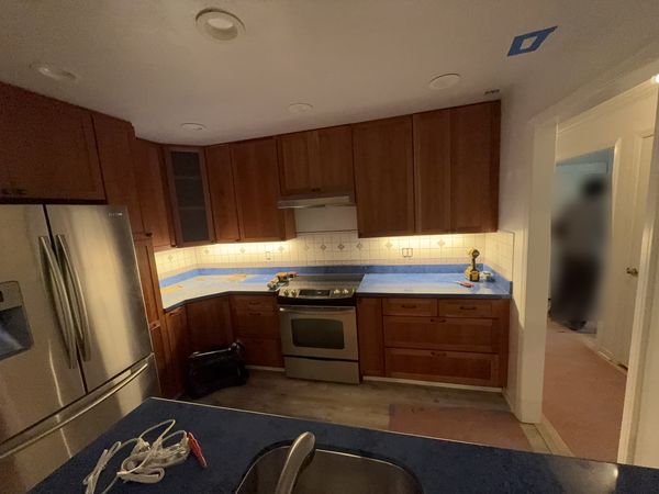 Kitchen with under-cabinet lighting – Zion Electric Inc., San Leandro electrician