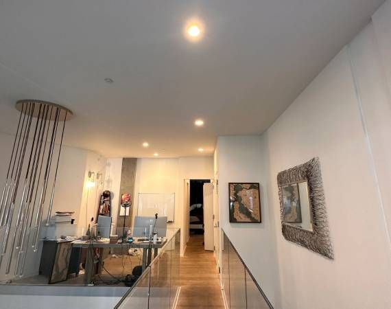 Finished hallway with recessed lighting β Zion Electric Inc., San Leandro electrician